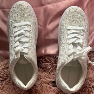 Madden women  White Sneakers